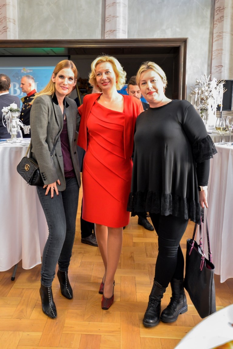 01960f8de81e5df05e0829f0e18c4f3c.jpg?v=2