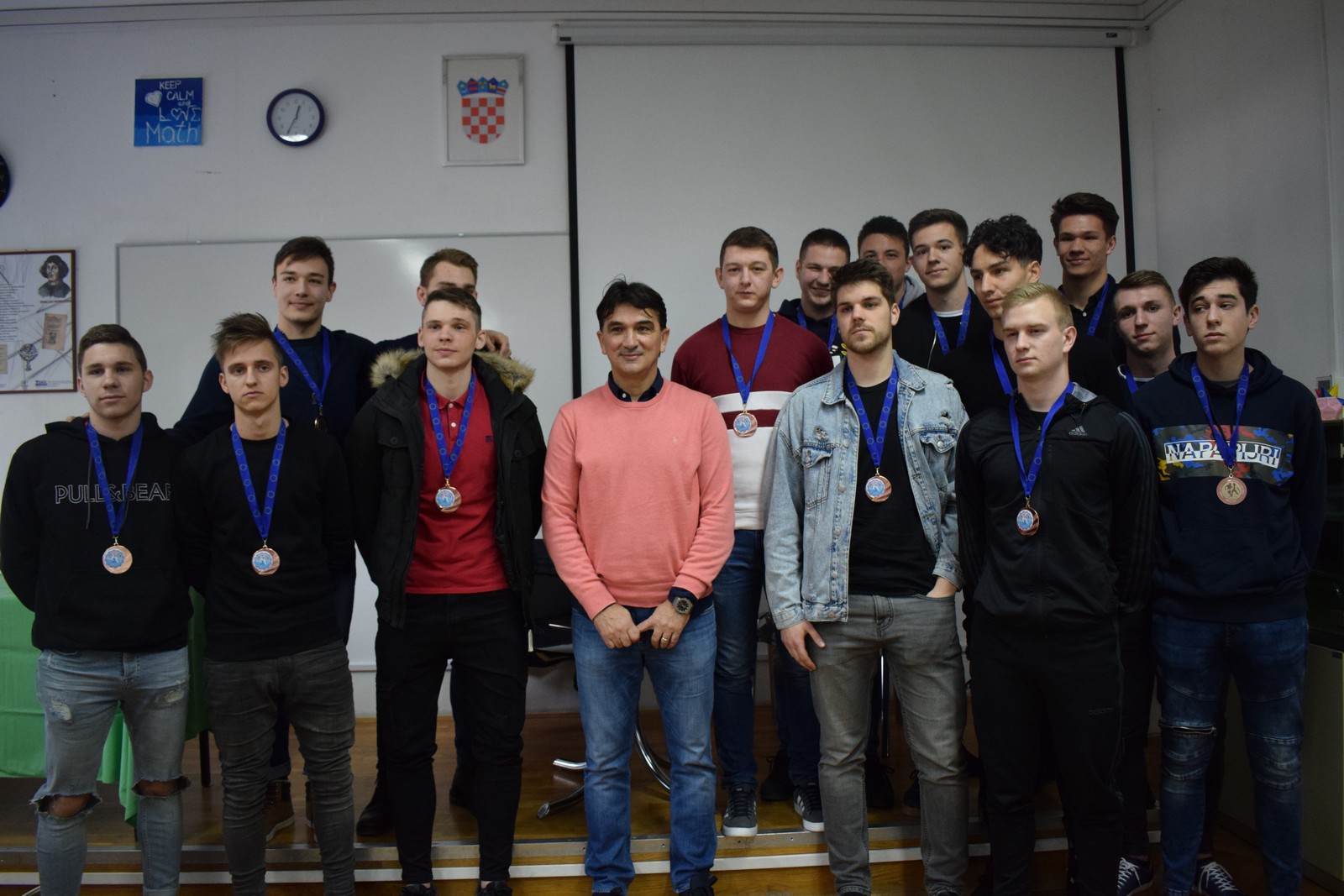 34cfb74374bad77ca61c6b1bed7f02d8.jpg?v=2