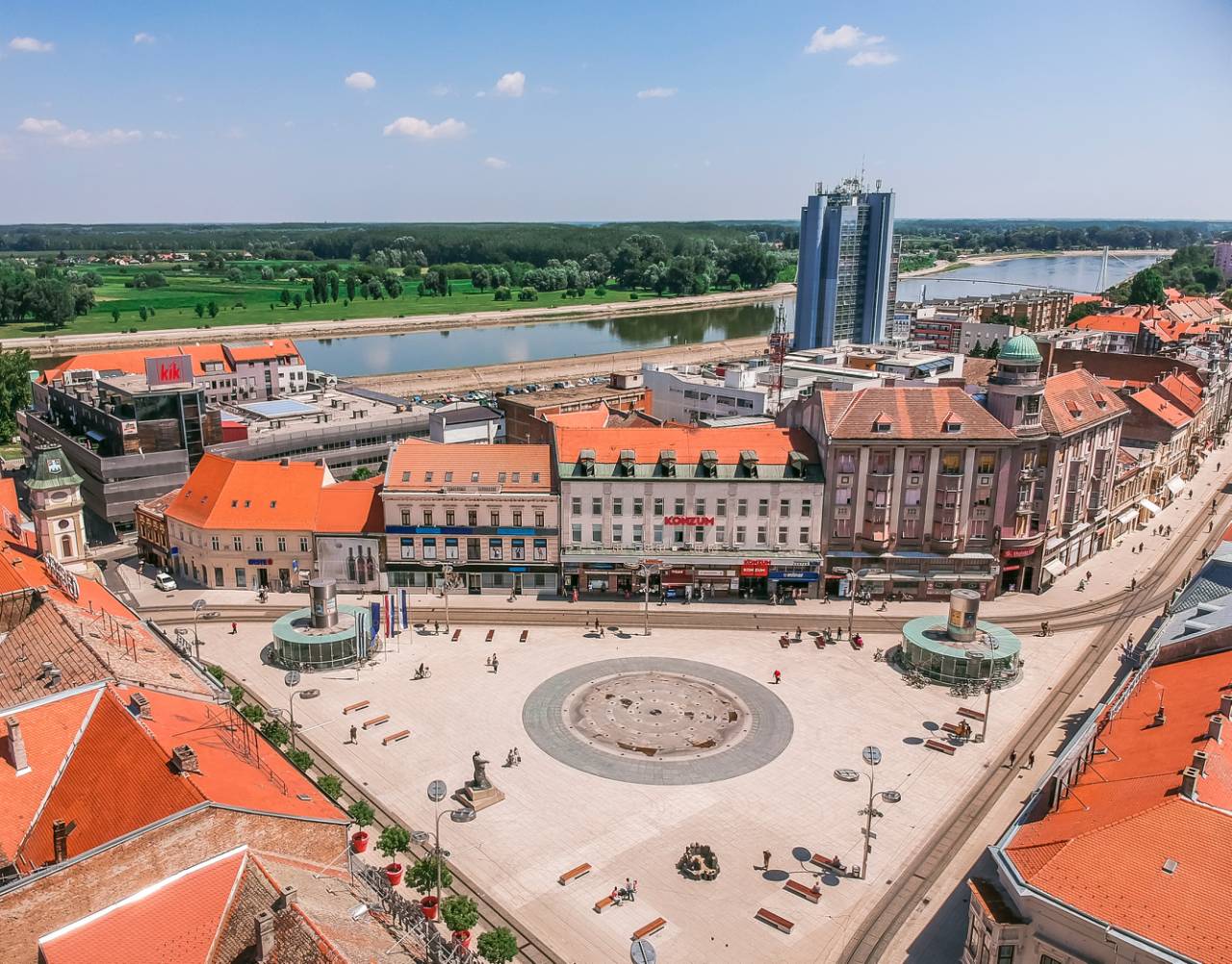 Gornji grad kvart s osječkih razglednica — SIB.hr
