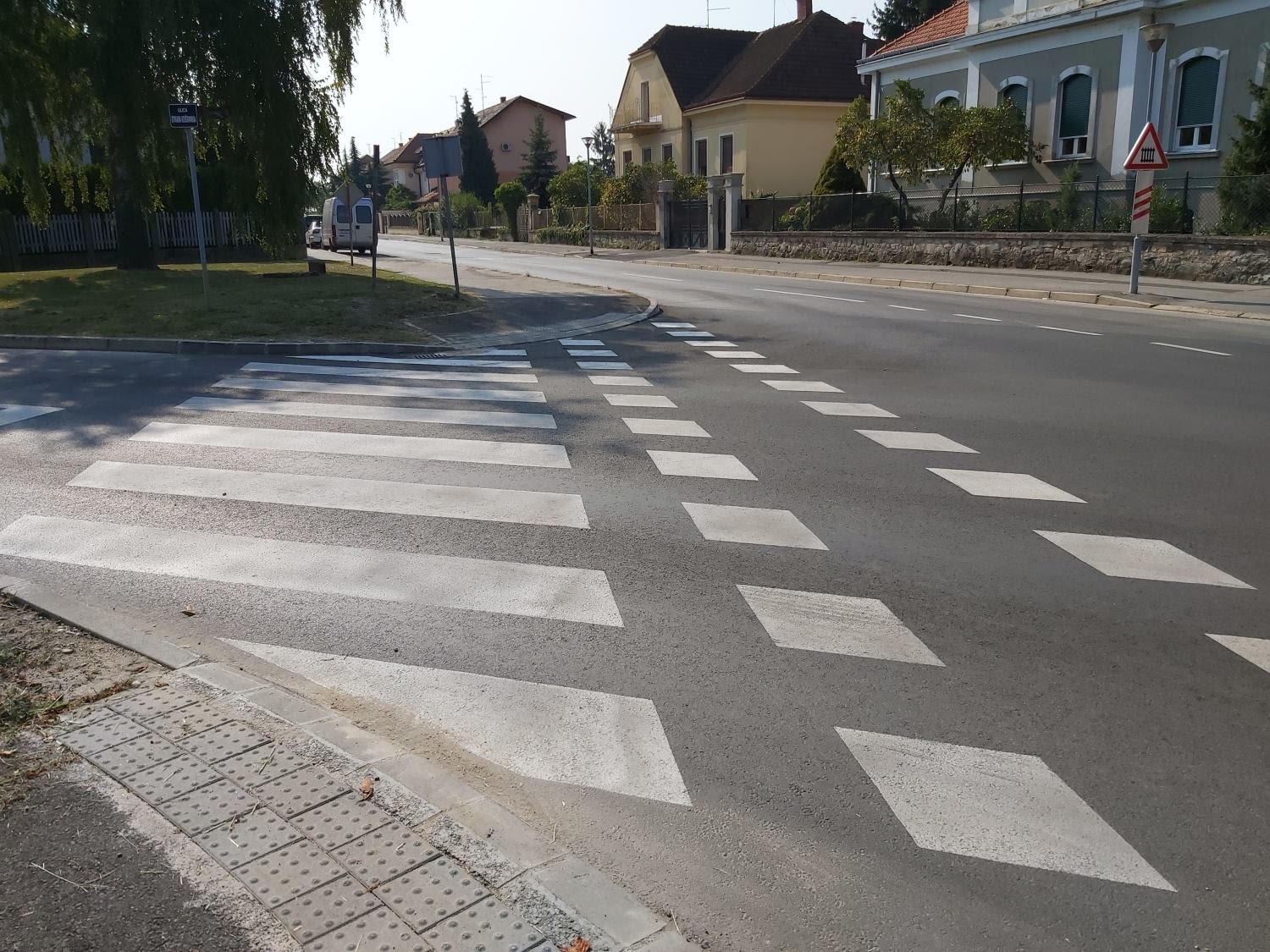 42d86c5f7205eb59f4a3914a6d8a74ad.jpg?v=2