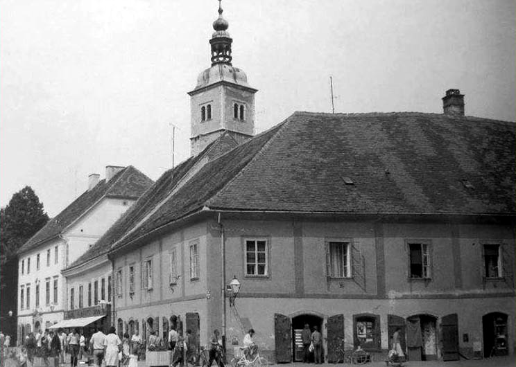 4a9013b4e97efedc445d3629593f8a5f.jpg?v=1