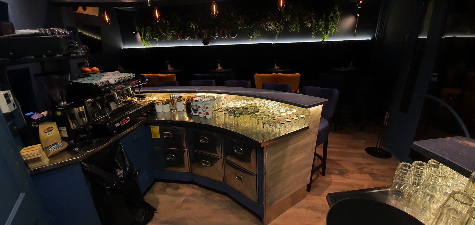 4eb3814bb9c31be8ad09144b83935b72.jpg?v=2