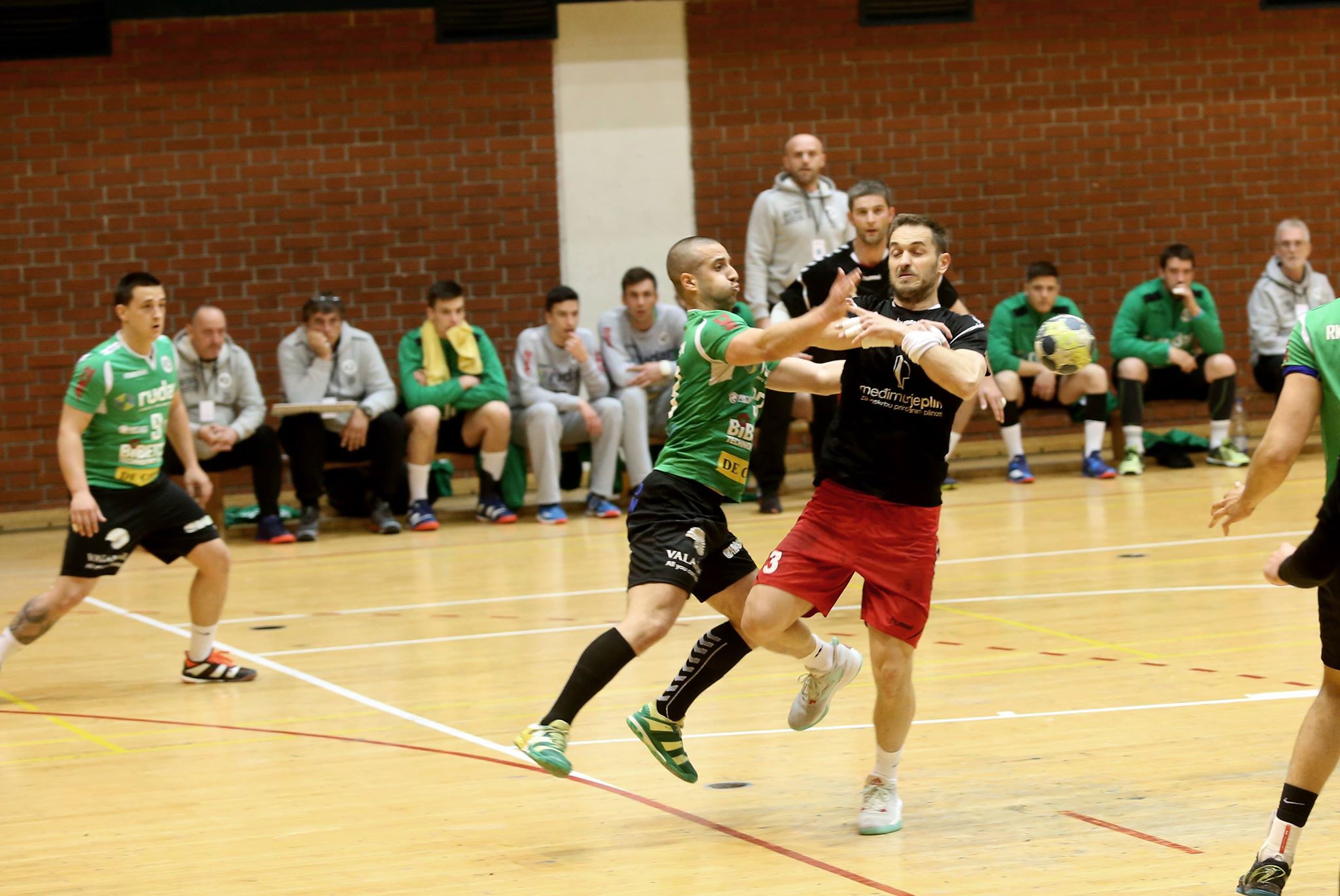 526fa69514053e49b7f7c750b0eec855.jpg?v=6