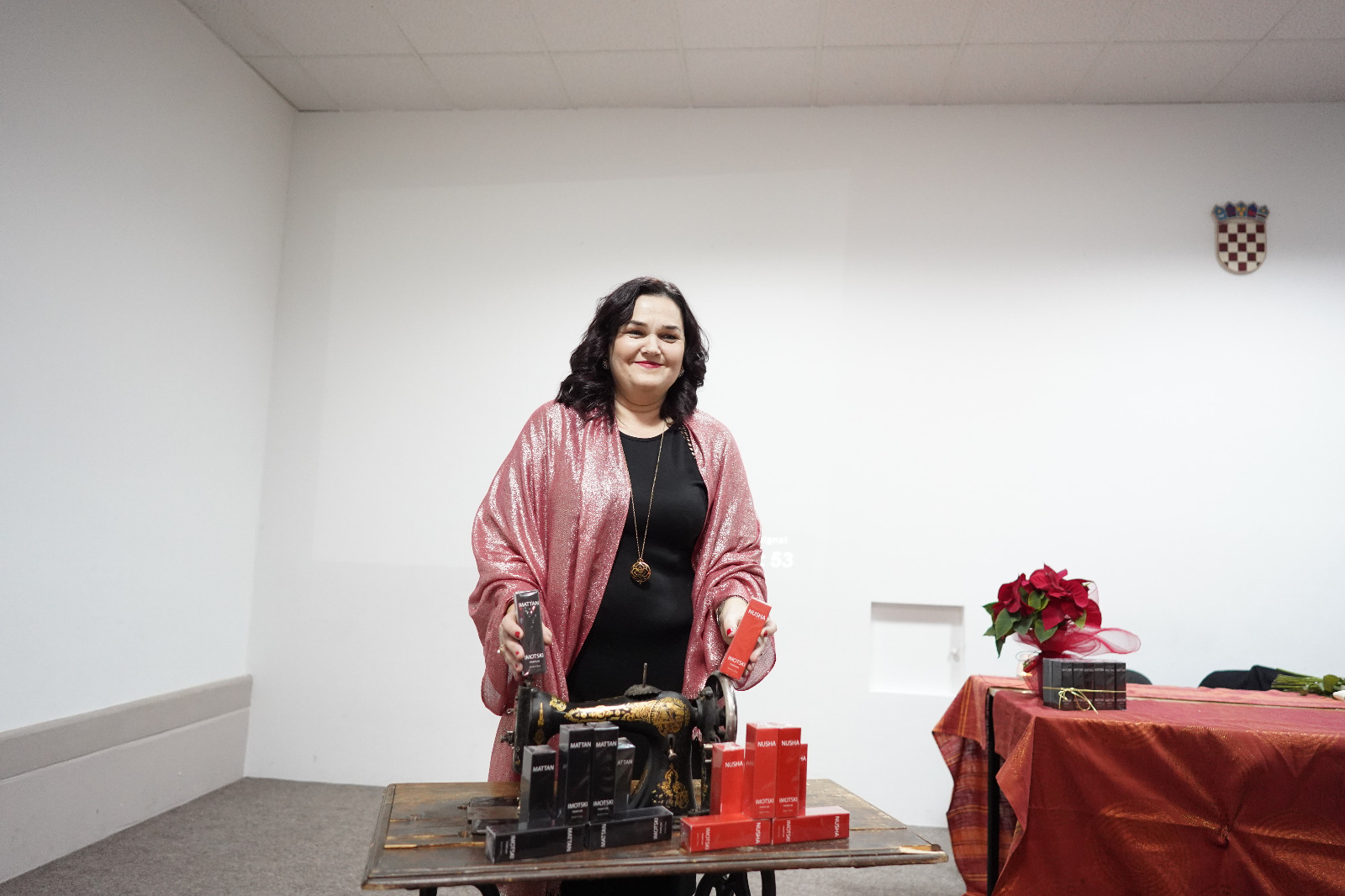 8096583f85dc4da486a7428ce8873446.jpg?v=2