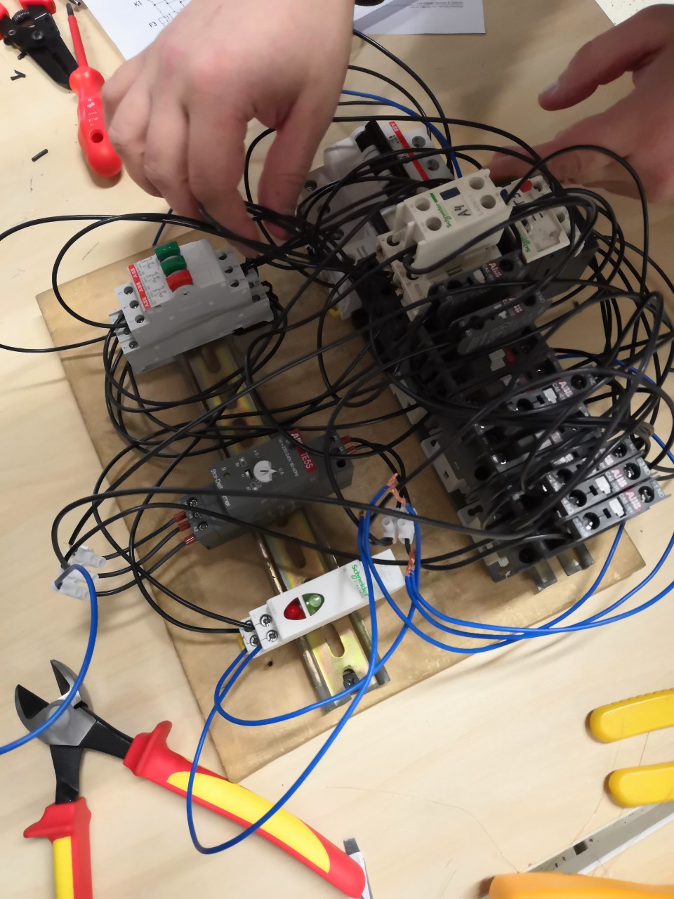 864fd334cc0b3582c07f76ad6511fadc.jpg?v=2