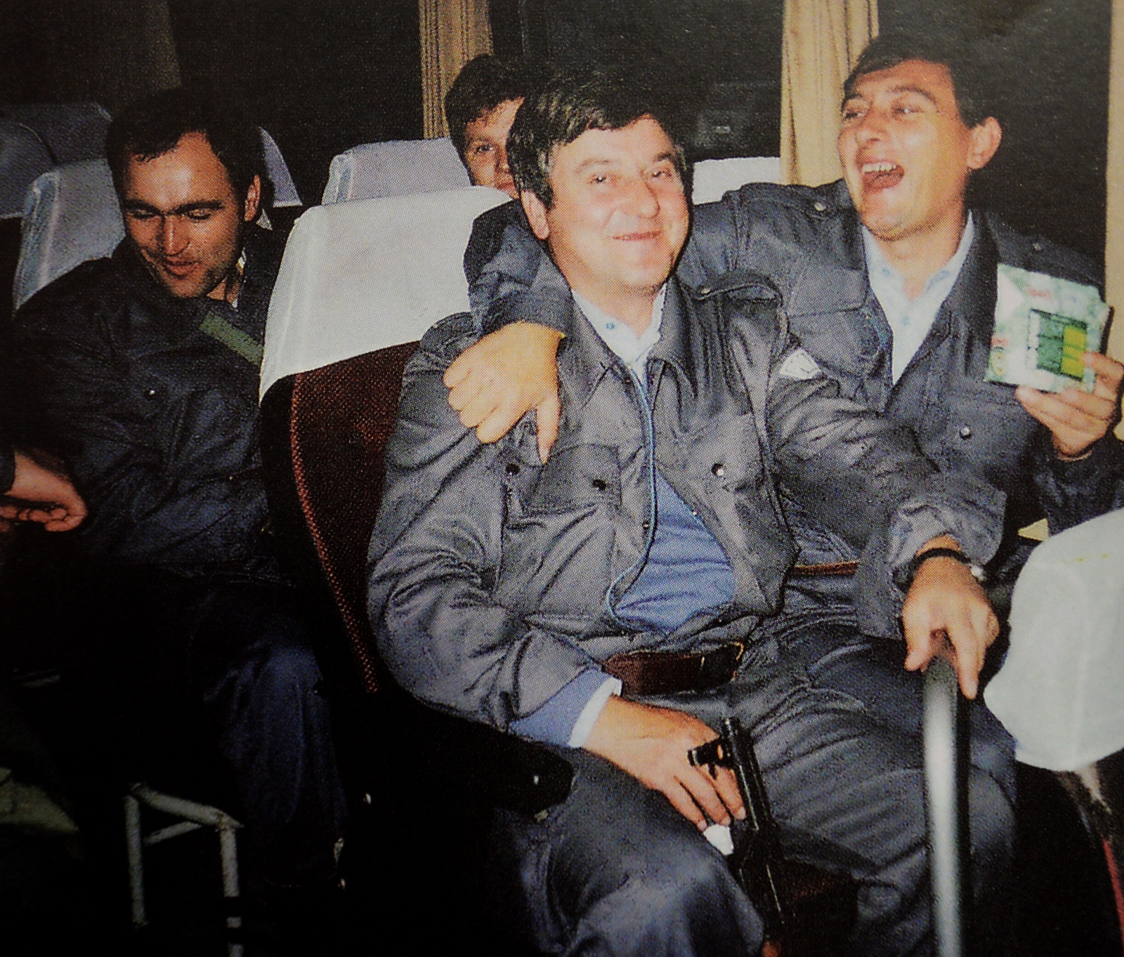 9068e94ce724af86d339544be77fd616.jpg?v=2