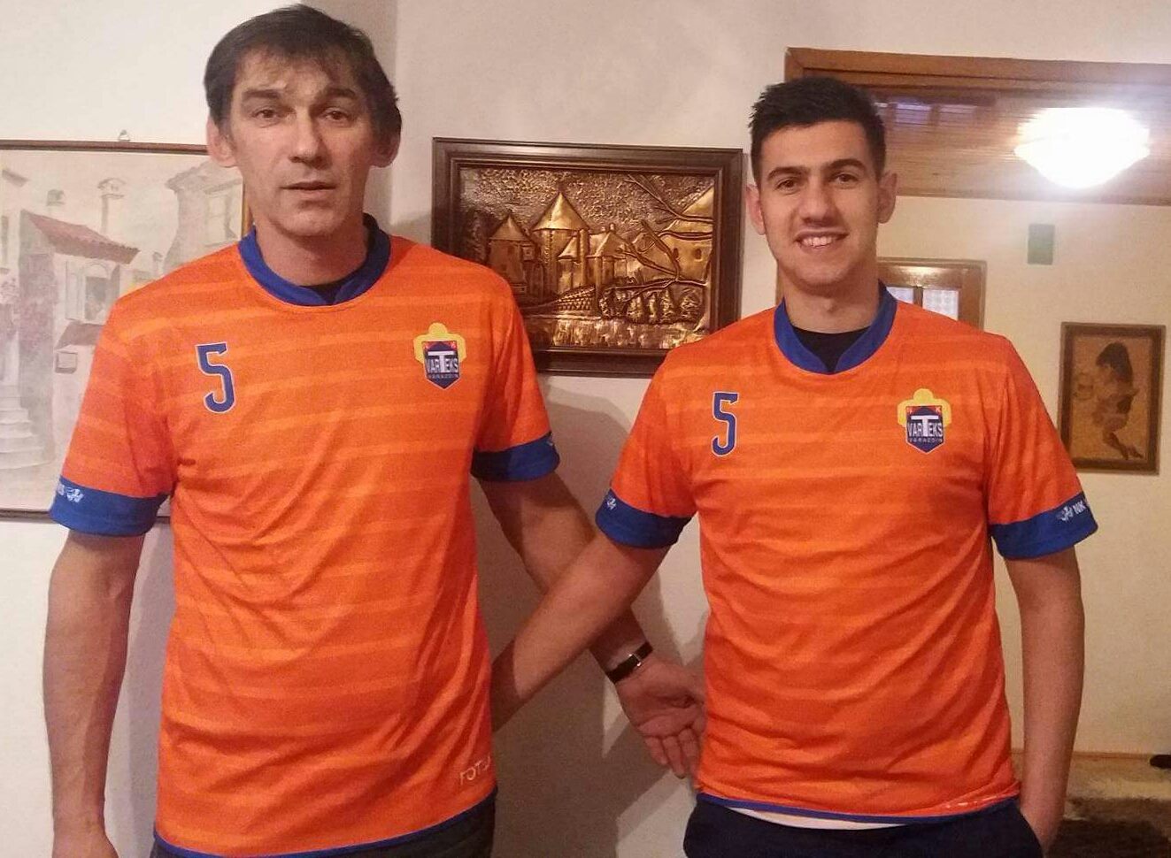 92ddd55d870e11d593cce6921710e8e1.jpg?v=1