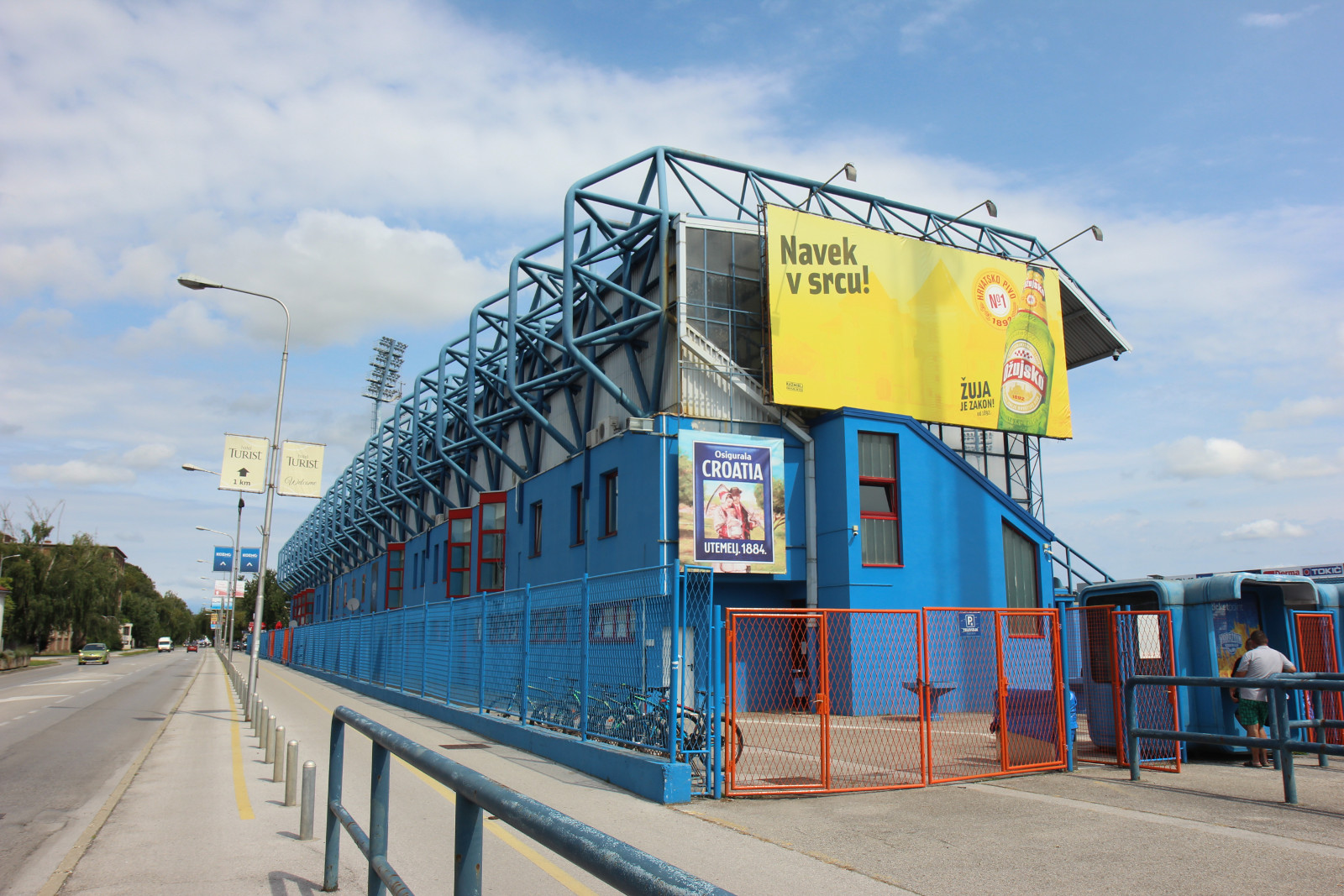 98f9c9fa8723bcb24fe0efde333973f1.jpg?v=2