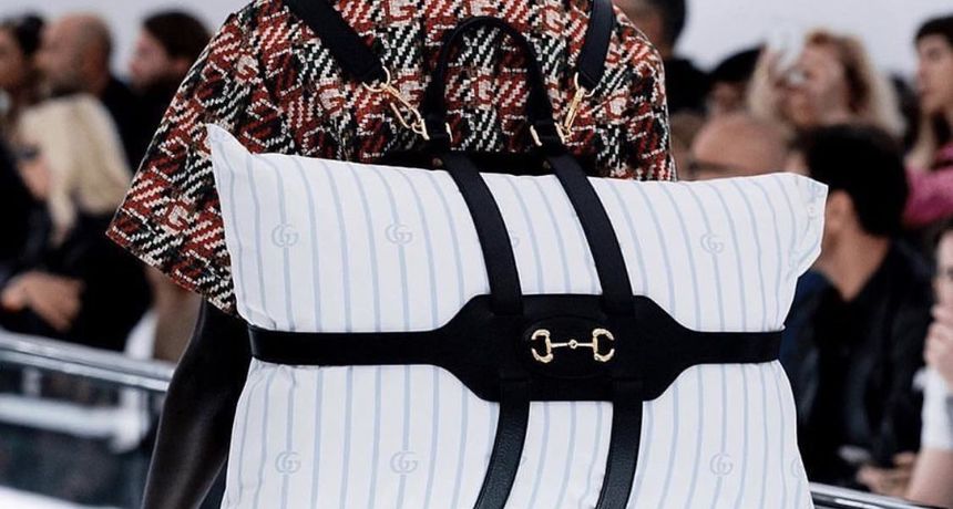 Rješenje za sve naše probleme: Gucci u ponudu uveo leđni držač za jastuk koji košta 20 tisuća kuna