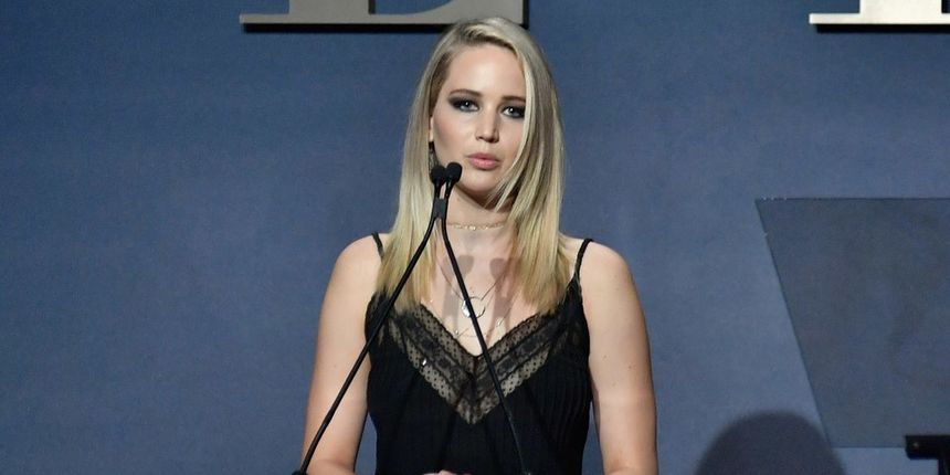 Jennifer Lawrence o poniženju koje je doživjela na početku karijere: ‘Stajale smo gole jedna do druge’