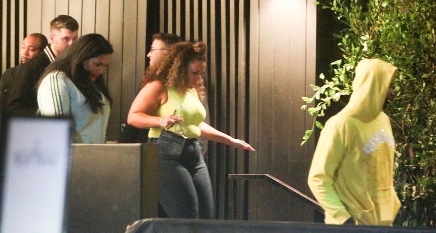 Tristan ponovno prevario Khloe! Pogledajte kako je izgledao nakon izlaska iz sobe s čak tri žene