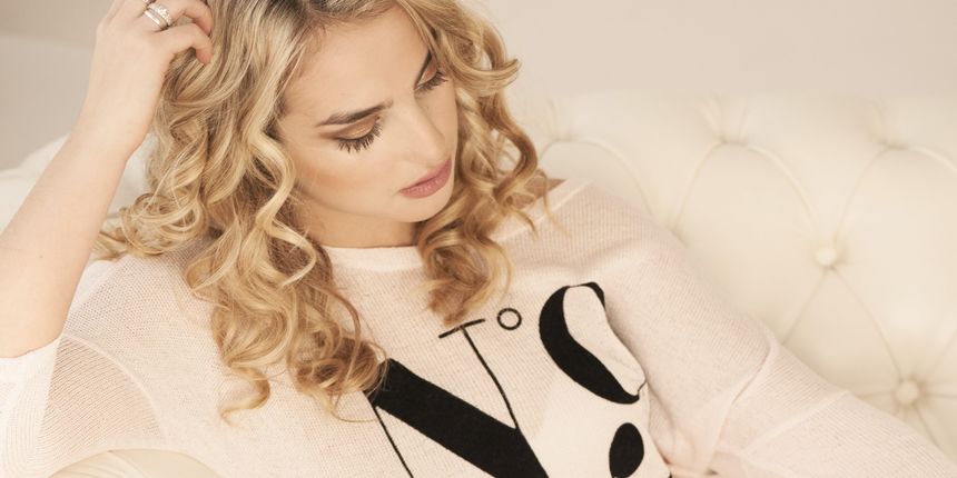 Uvijanje Kose Slamkama Kako Dobiti Afro Kovrce Rtl Vijesti