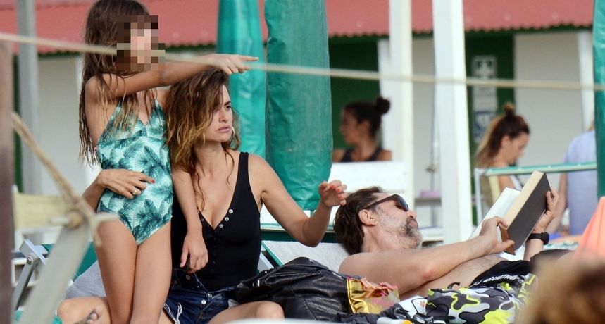 Rijetke fotografije slavnog para s djecom: Malo tko je znao da su bili u velikoj tuzi