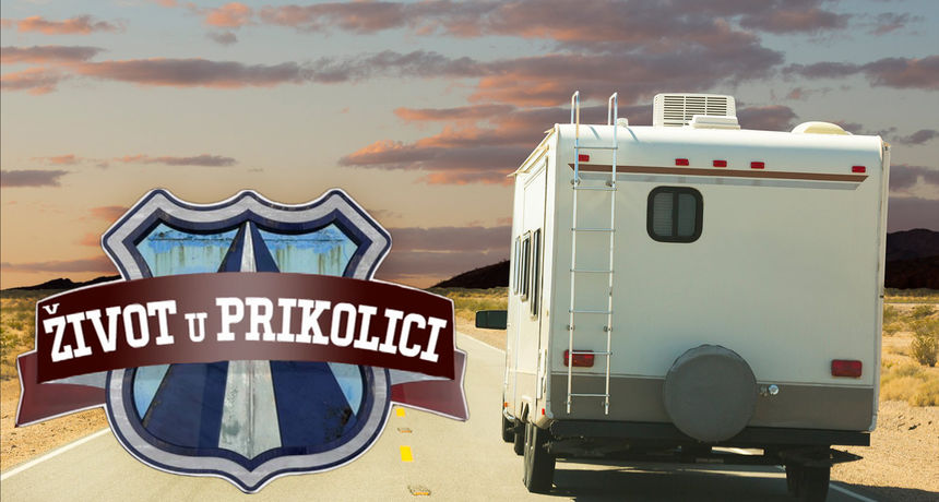 Odlučili su drastično promijeniti svoj život i živjeti u malim kućicama, no ne bilo kakvim, njihova je kuća putujuća! I to doslovno