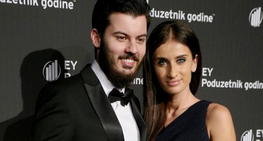 Mate Rimac oženio dugogodišnju djevojku Katarinu Lovrić na od pogleda skrivenoj lokaciji
