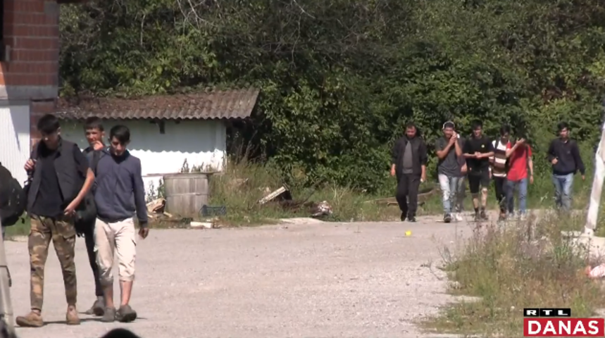 Ekipa RTL-a u Plaškom! Malo mjesto u Karlovačkoj županiji usputna je stanica brojnih migranata, mještani se žale da ih je sve više i nije im ugodno