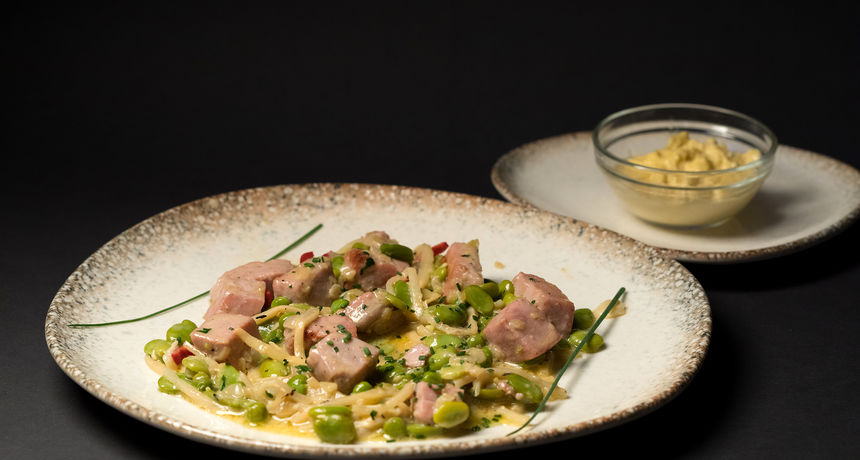 Recept za 5: Tuna sa zelenim bobom, graškom i pogačom s maslinama