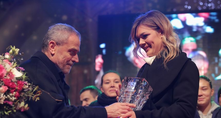 Sandra Perković: 'Zbogom, veliki čovječe. Zagrebački sportaši na čelu samnom ostali su bez svojeg najvjernijeg navijača'
