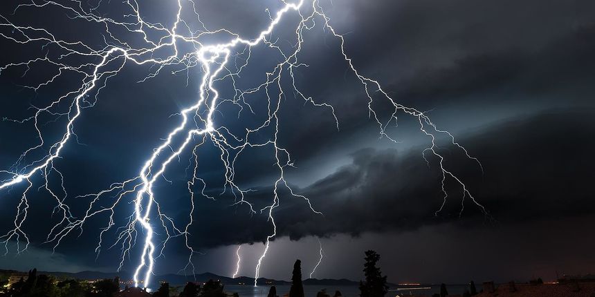 Dok čekate da nevera prođe, evo zanimljivosti o munjama i gromovima — eZadar.hr