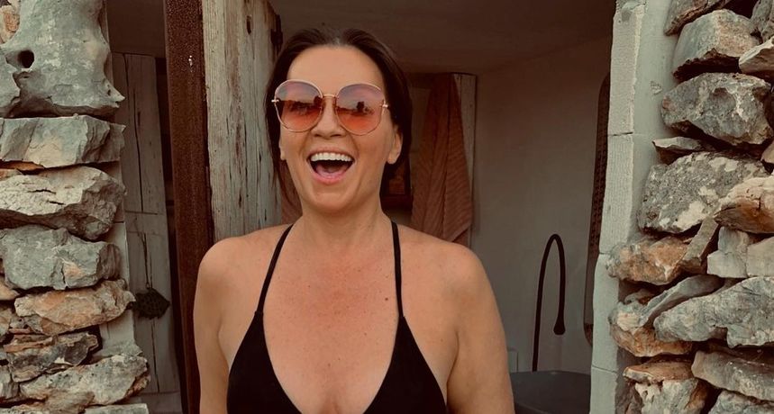 Nina Badrić pozirala u badiću: 'Baš mi je lijepa jer nije fotošopirala fotku'