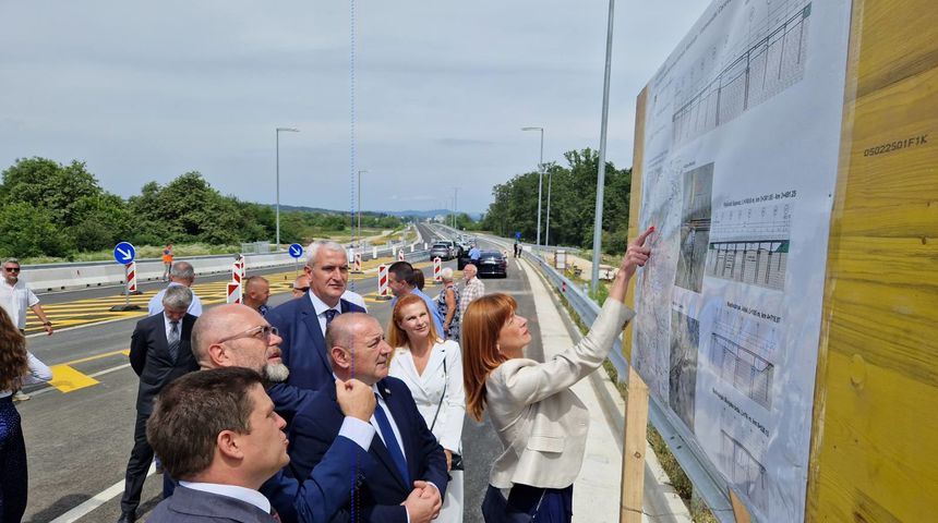 Obilaznica Turanj je otvorena i službeno - Mandić kaže da je država ovdje pokazala svoju učinkovitost! Je li doista?