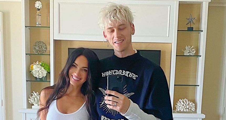 'Ovo je uznemirujuće. Budi mama i brini se o svojoj djeci': Megan Fox i njezin dečko zgrozili obožavatelje novim fotkama