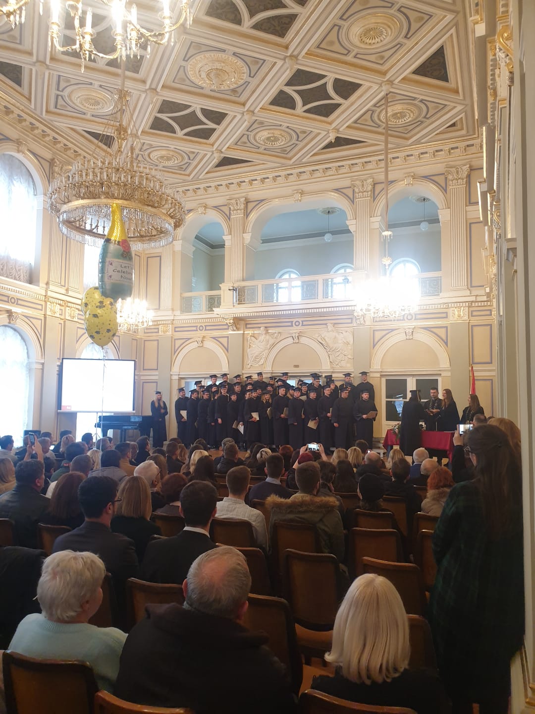 a726c9568738bb79778ed6f8abada381.jpg?v=2