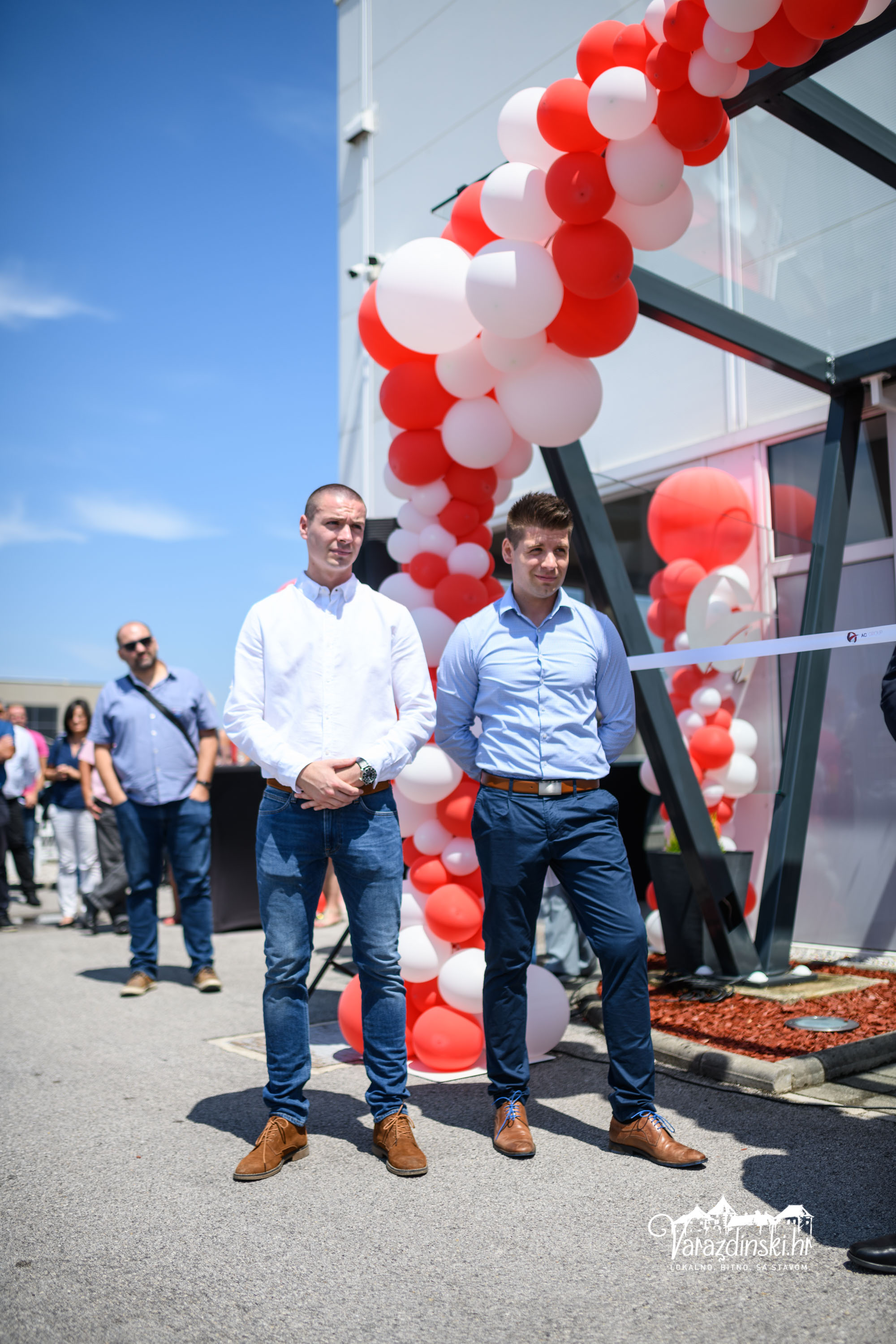 ad432a476f4994c1cb63a96e43e87409.jpg?v=2