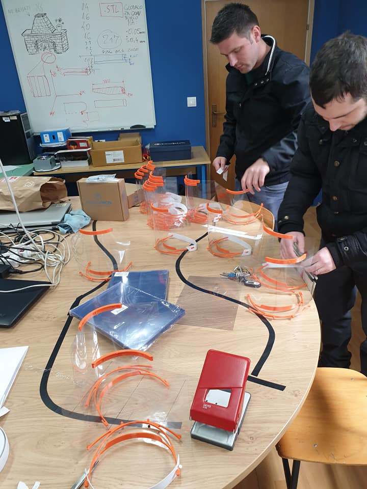 ba3805dfb7e15f08441e7f4ee86aba7b.jpg?v=2