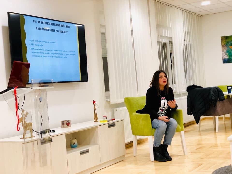 bb9913c3872984fcf0eee56a5f423b85.jpg?v=2