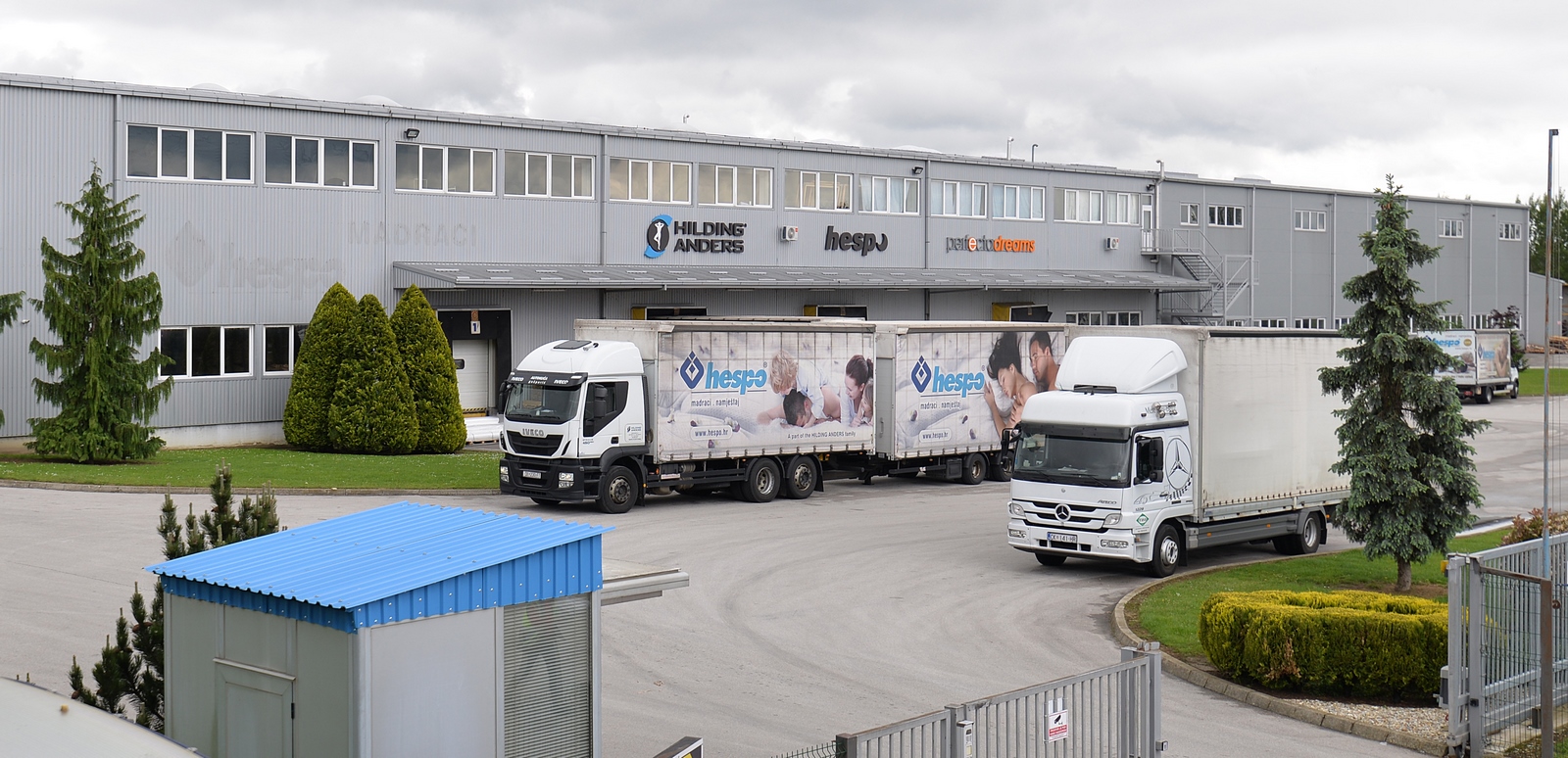 cfed1a0ad8159e65f5d73bc4f4eb1057.jpg?v=2