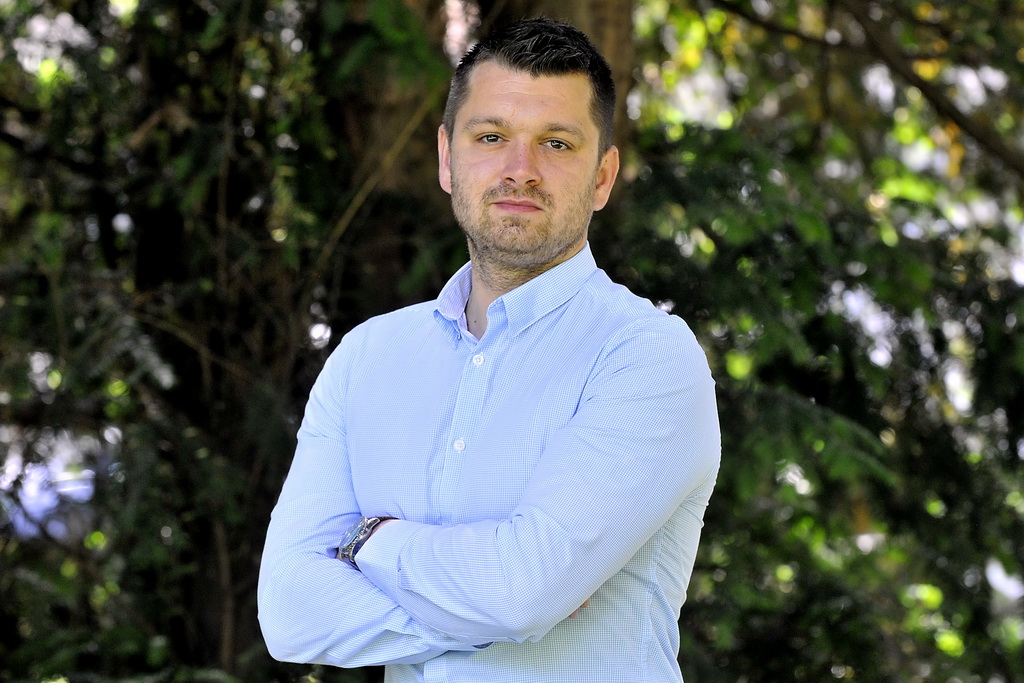 d842eb5cba3b9bdbe8961c44dfe13708.jpg?v=2