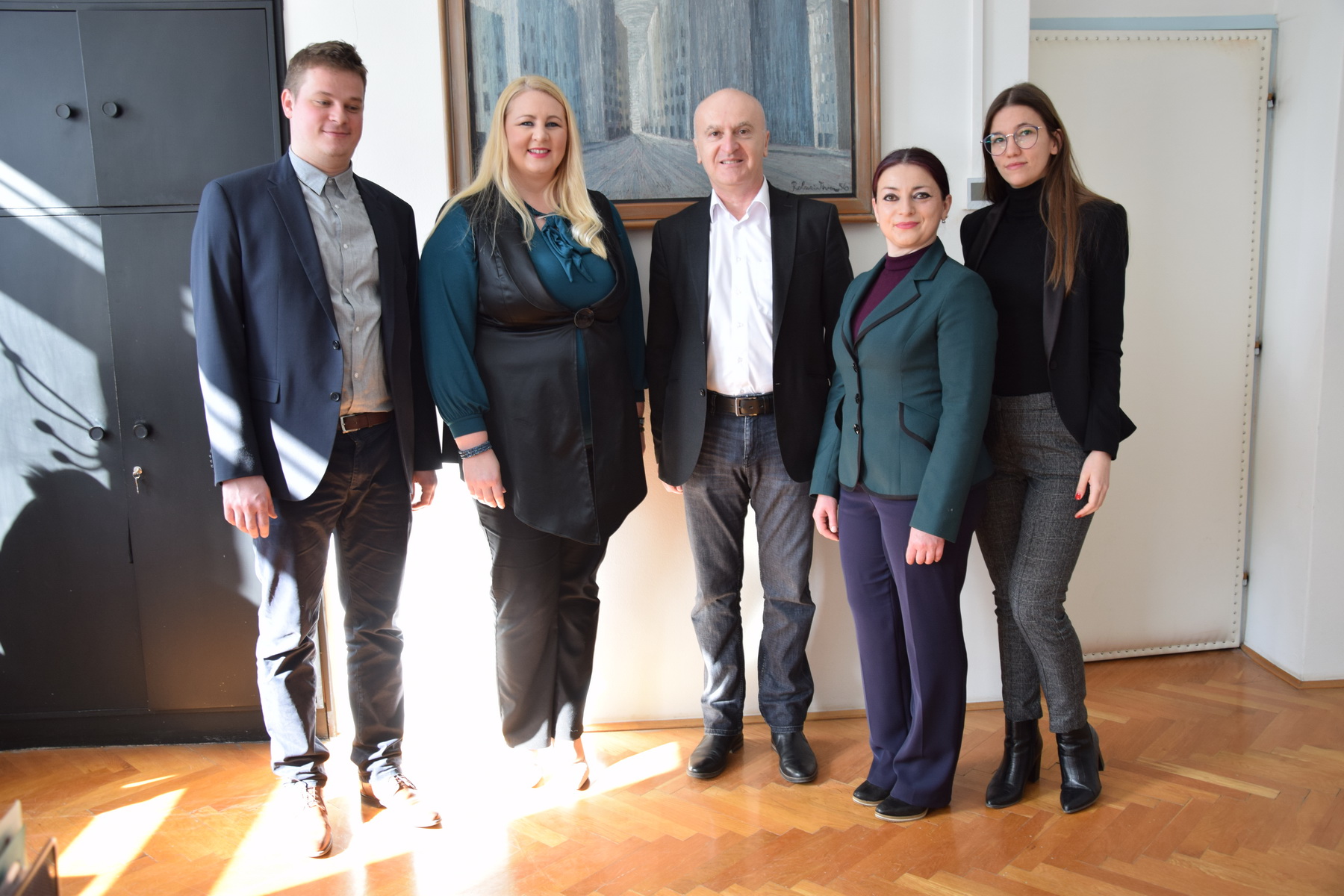 edbaf57c06b50478c3a7336894995c7f.jpg?v=2