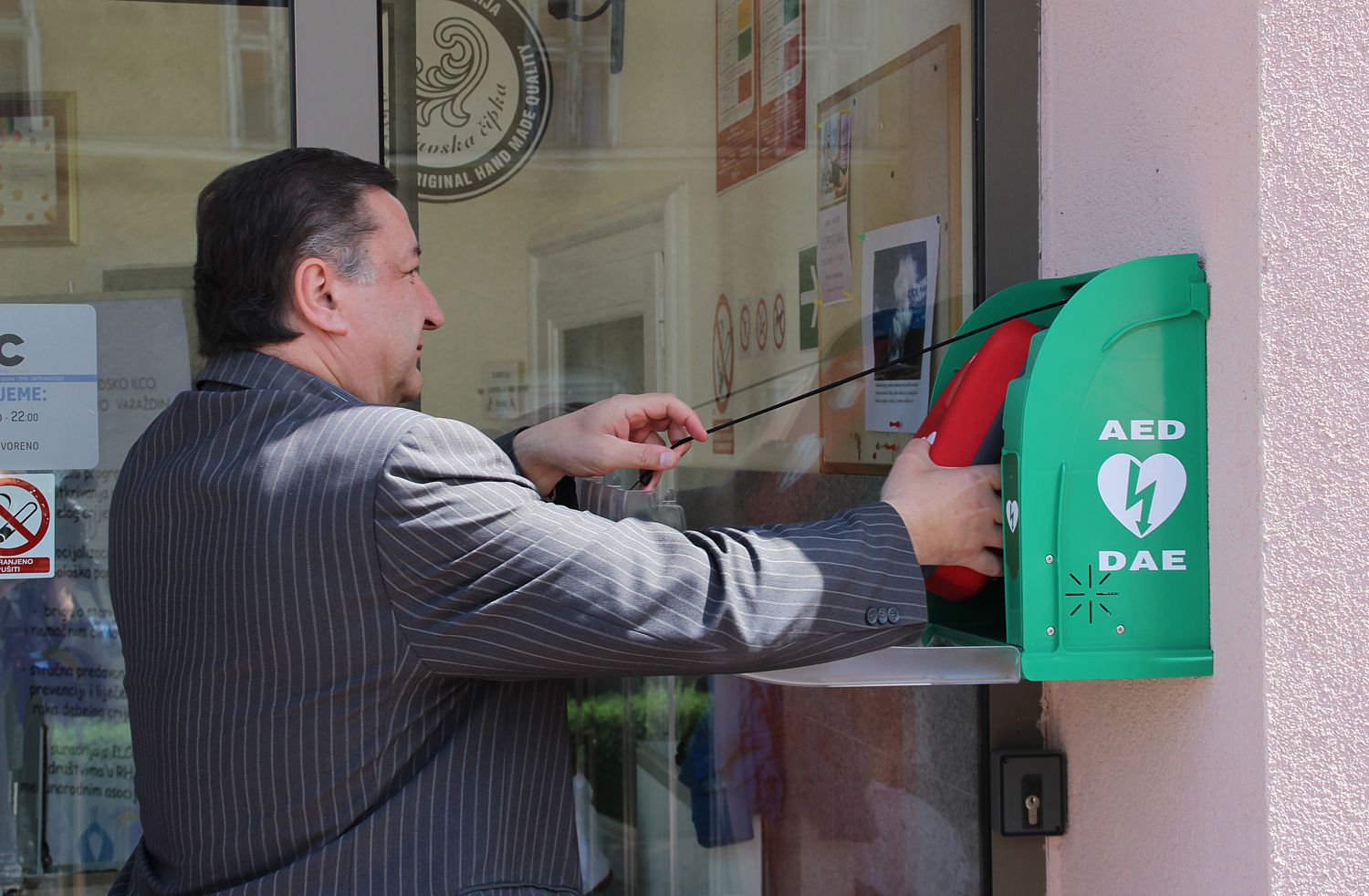 ee25754b94ea0f3cc15e29ea0de9ec42.jpg?v=2