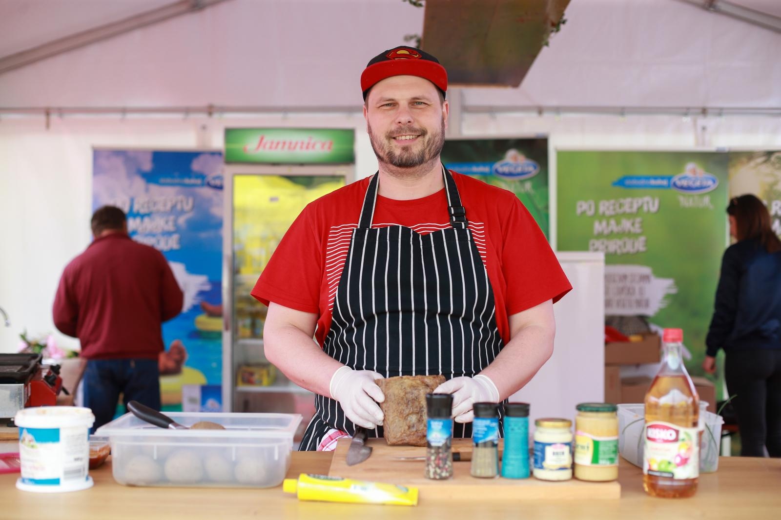 ef3101d9a99e91d06f92b9b4cb50246c.jpg?v=2